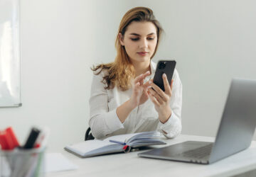 Como cobrar um cliente? 11 exemplos de mensagens