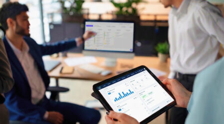 CRM e ERP: o que cada um faz, como se complementam e como implementar os dois